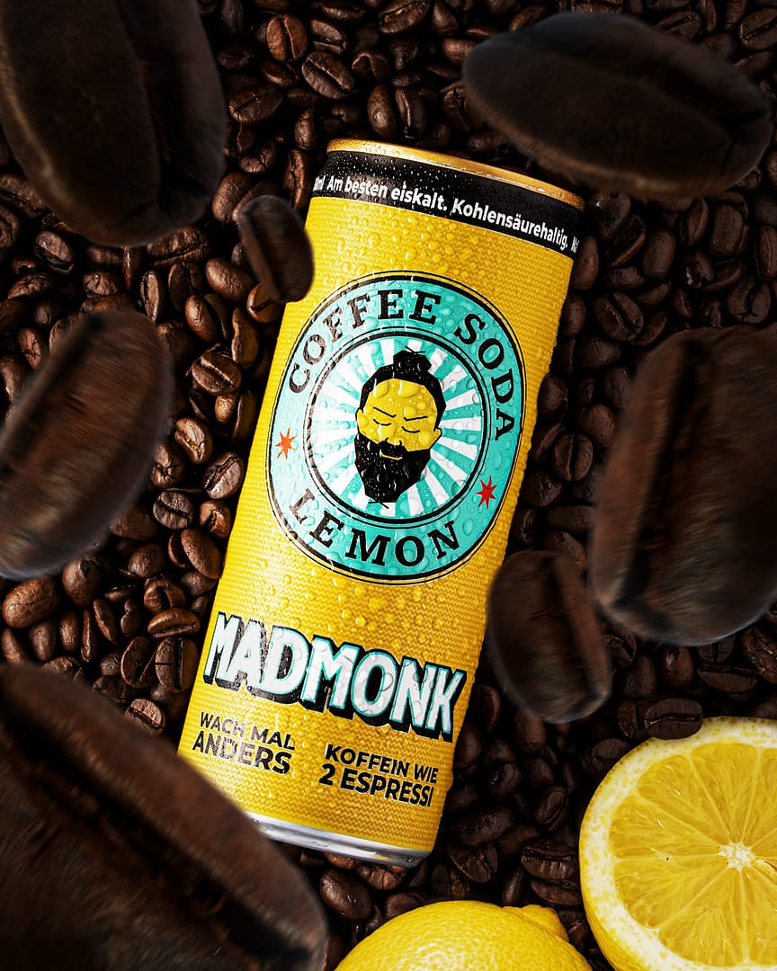 Madmonk Getränkedose mit Zitrone und Kaffee Produktfotografie